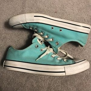 Beautiful teal converse